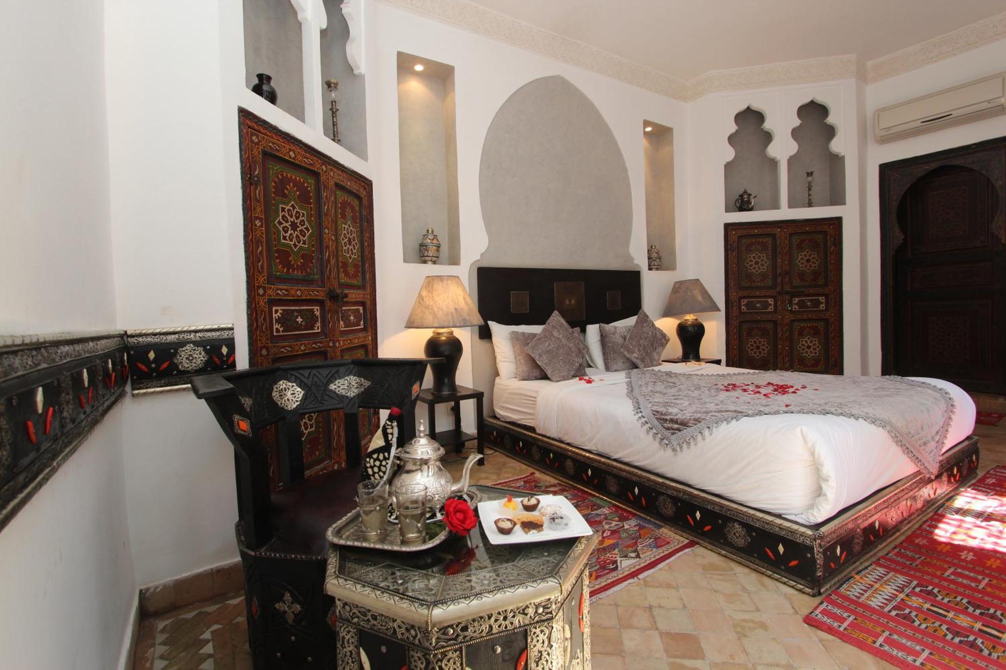 Riad La Porte Rouge By La Siredrah Marrakesh Bagian luar foto