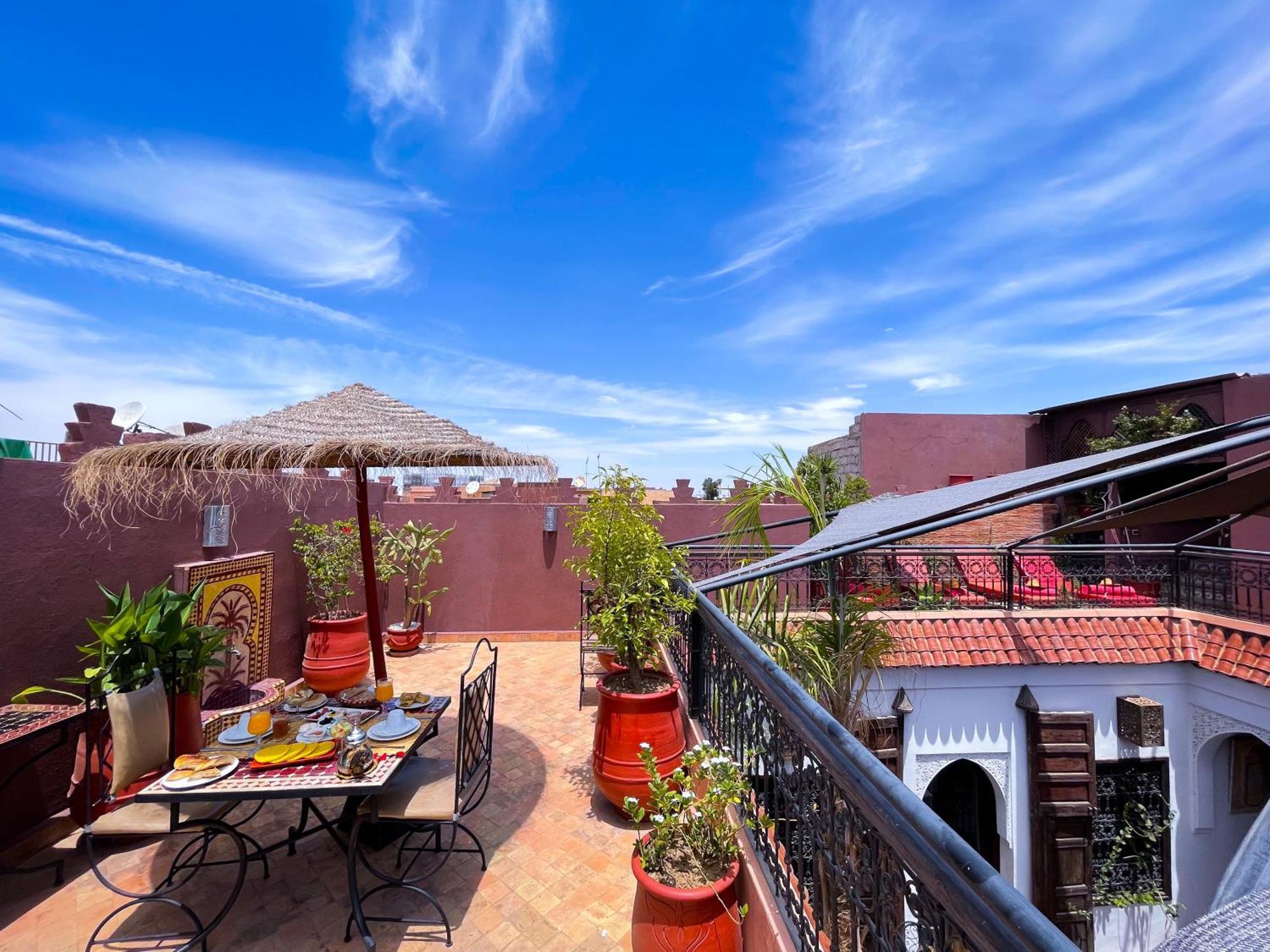 Riad La Porte Rouge By La Siredrah Marrakesh Bagian luar foto