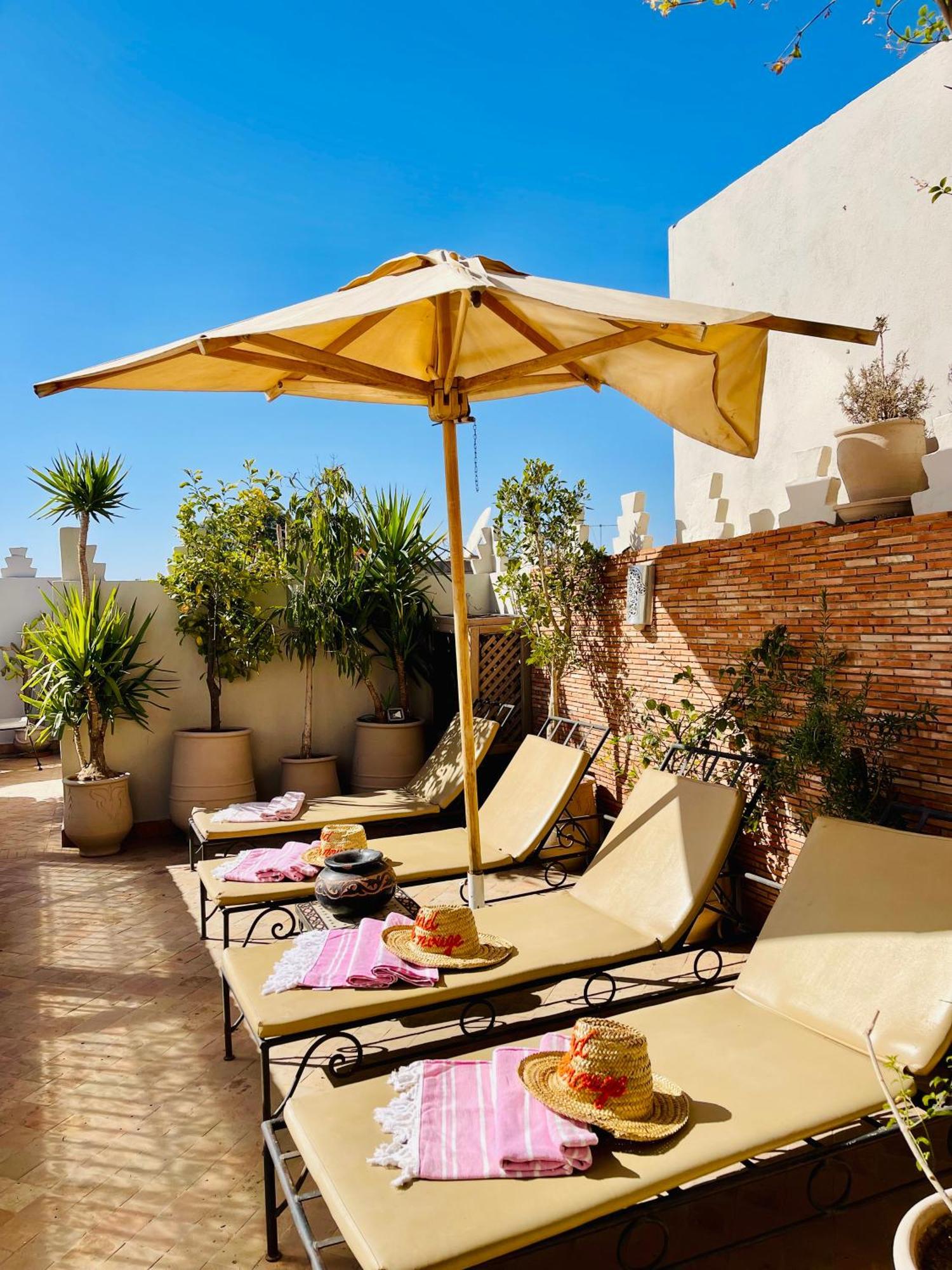 Riad La Porte Rouge By La Siredrah Marrakesh Bagian luar foto