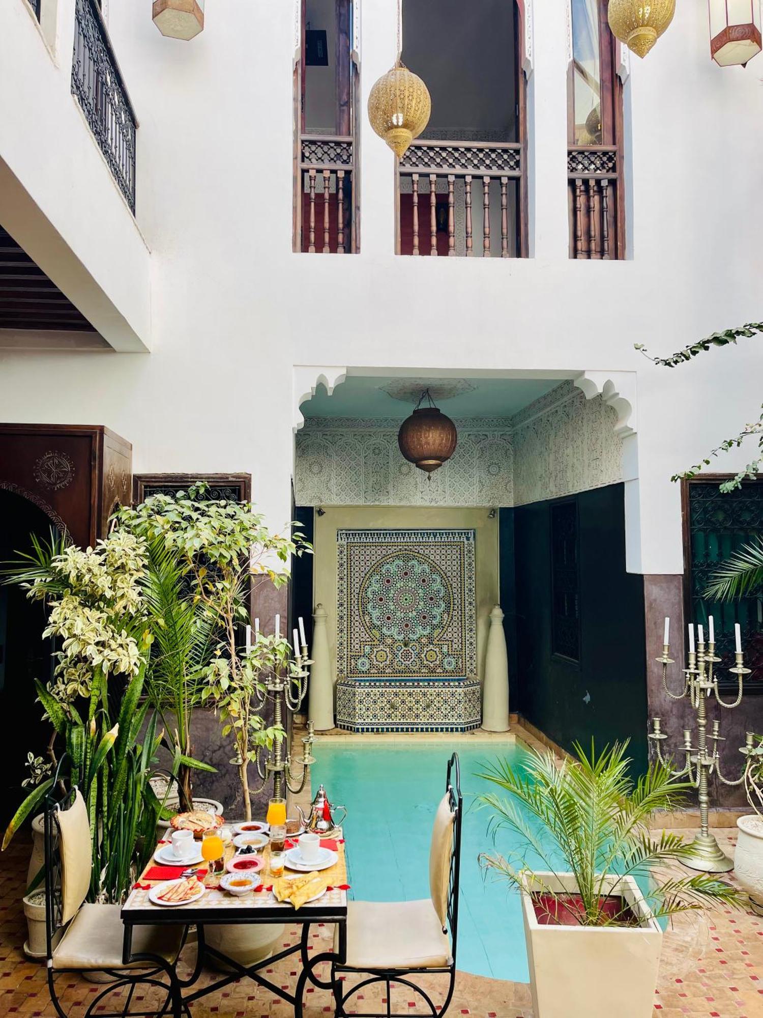 Riad La Porte Rouge By La Siredrah Marrakesh Bagian luar foto