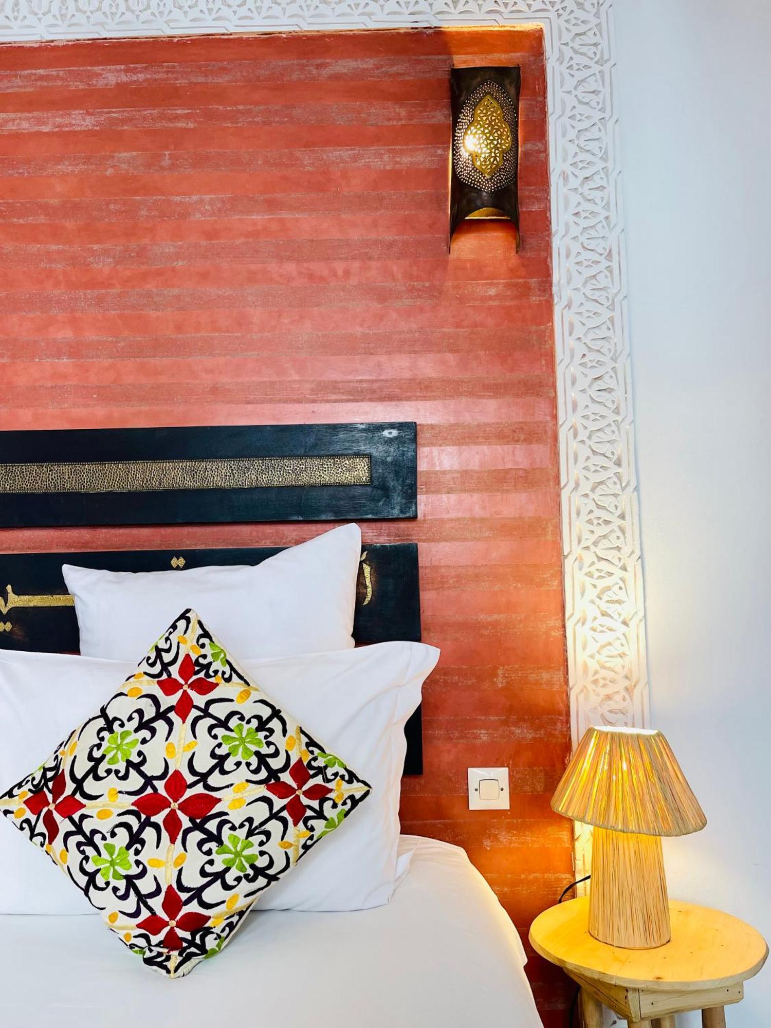 Riad La Porte Rouge By La Siredrah Marrakesh Bagian luar foto