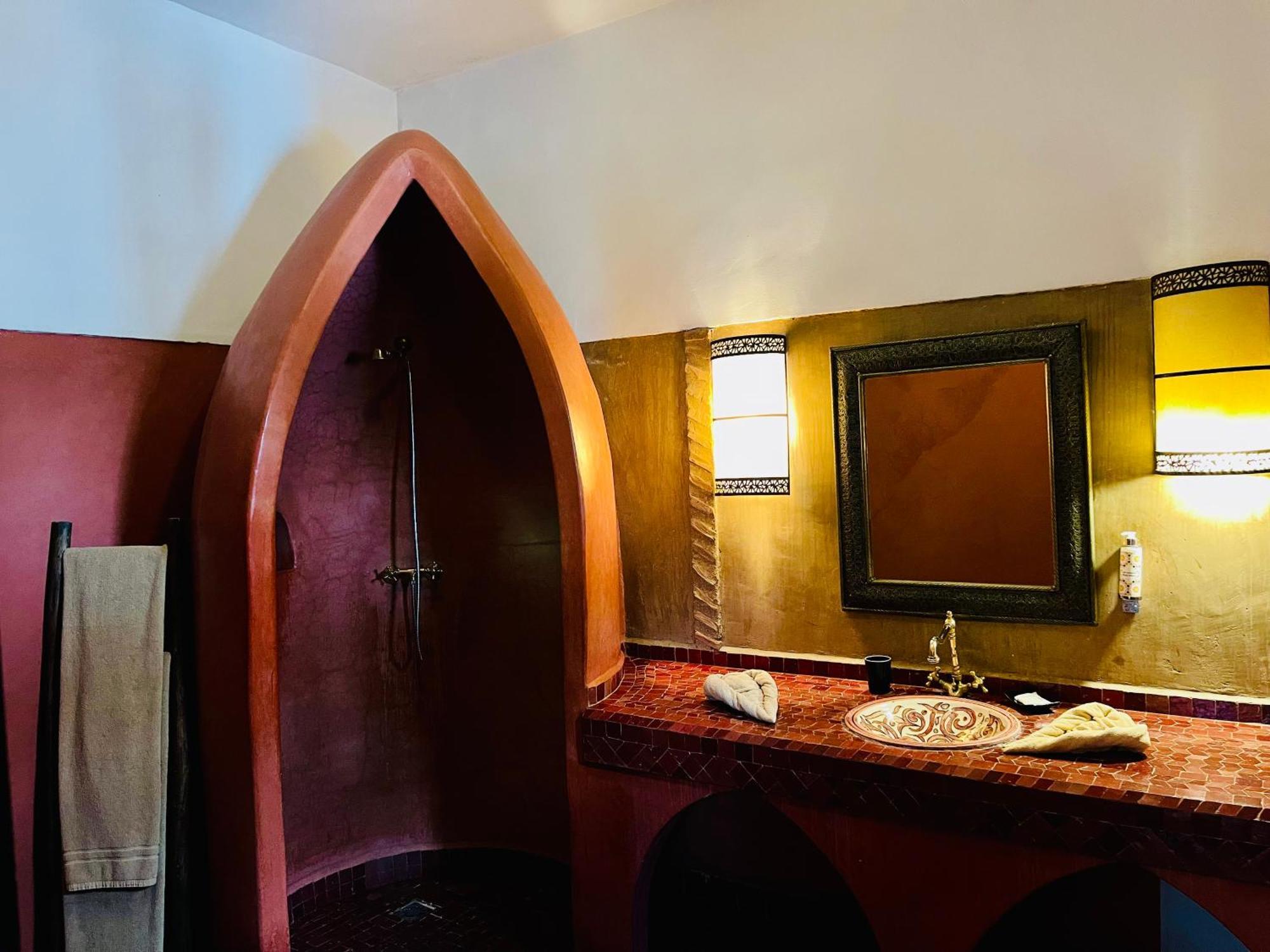 Riad La Porte Rouge By La Siredrah Marrakesh Bagian luar foto