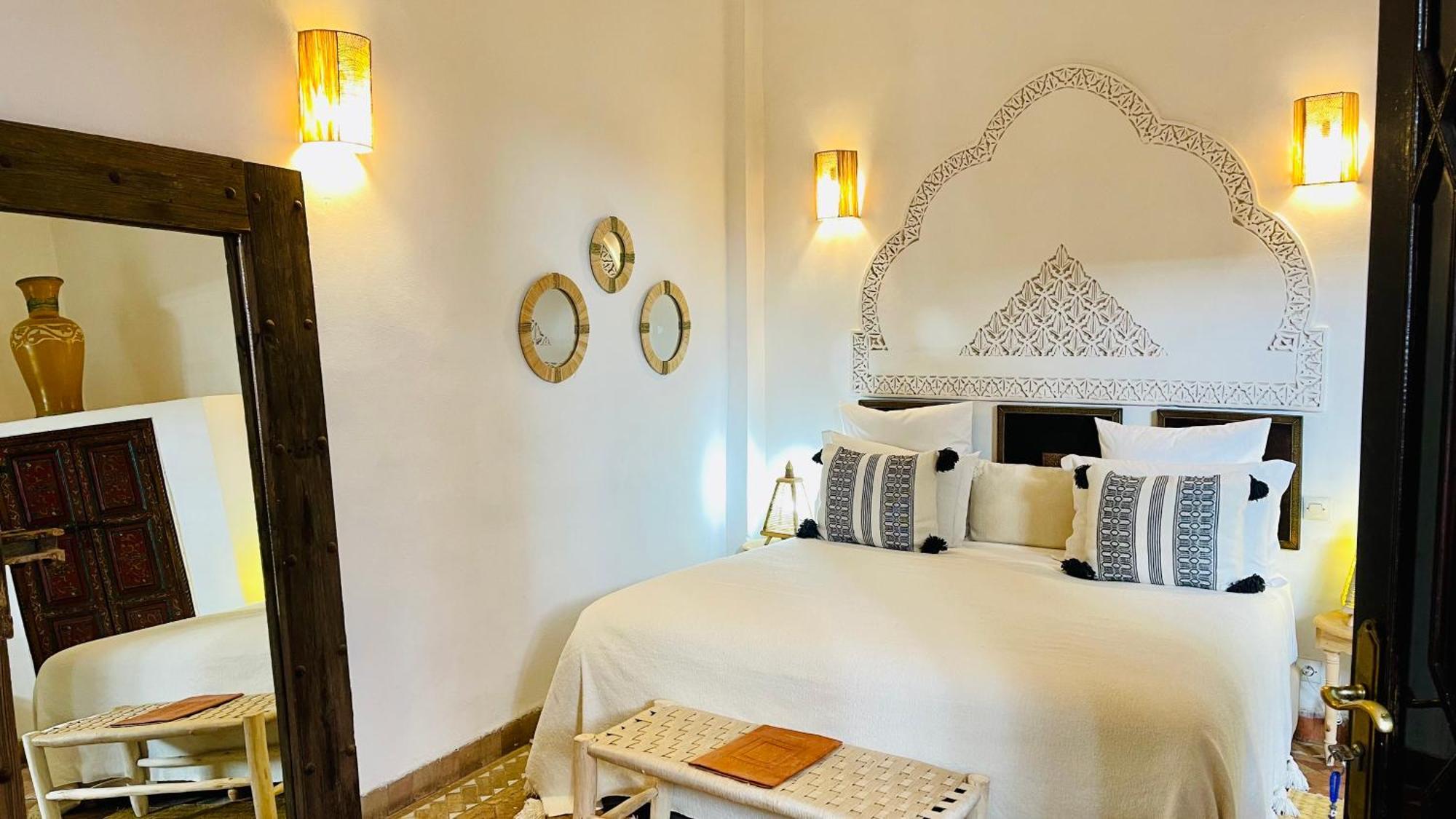 Riad La Porte Rouge By La Siredrah Marrakesh Bagian luar foto