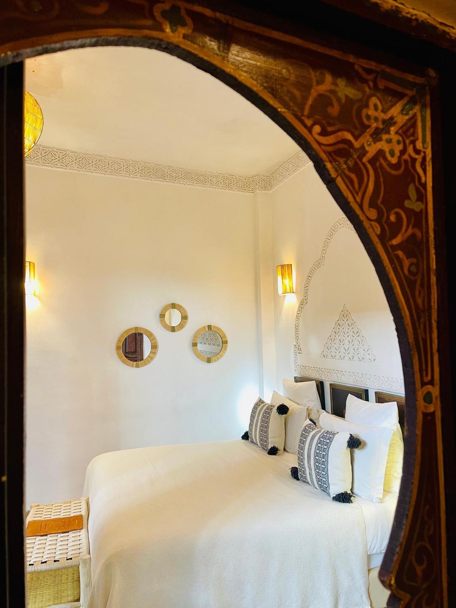 Riad La Porte Rouge By La Siredrah Marrakesh Bagian luar foto