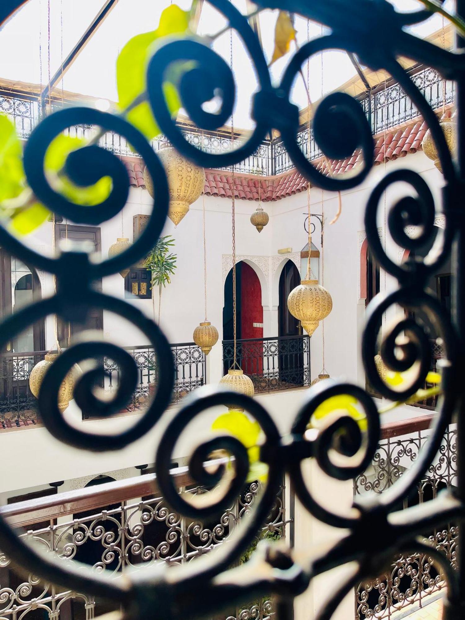 Riad La Porte Rouge By La Siredrah Marrakesh Bagian luar foto