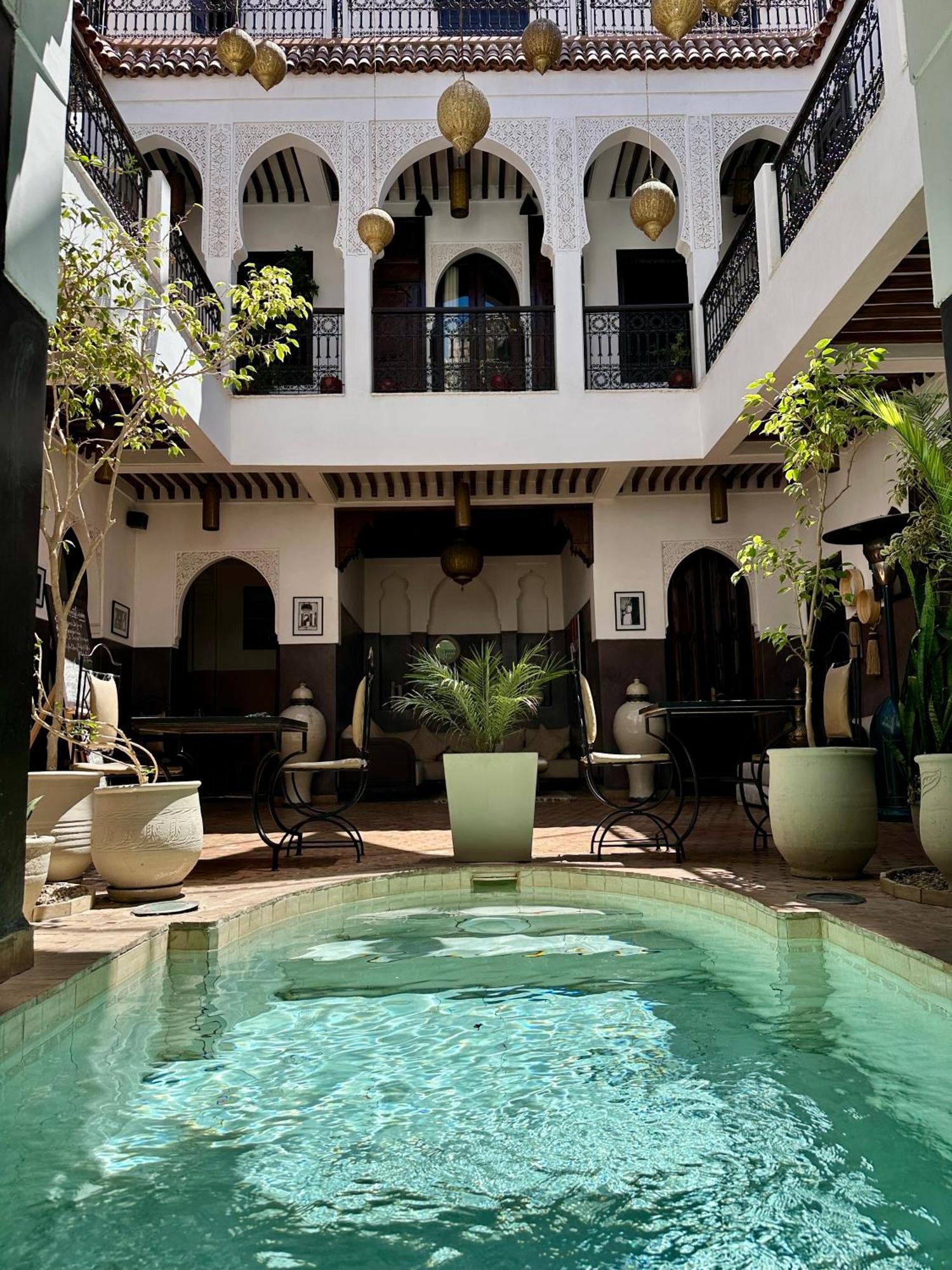 Riad La Porte Rouge By La Siredrah Marrakesh Bagian luar foto
